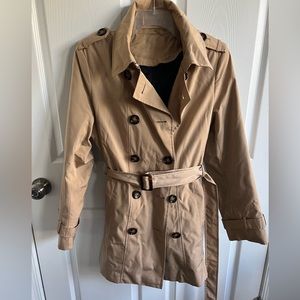 Calvin Klein camel adjustable trench / rain coat